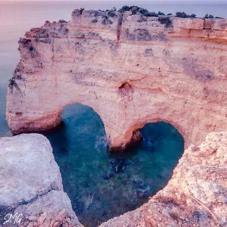 L'estaque Casa de hóspedes Armação de Pêra