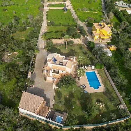 게스트하우스 L'estaque 4*