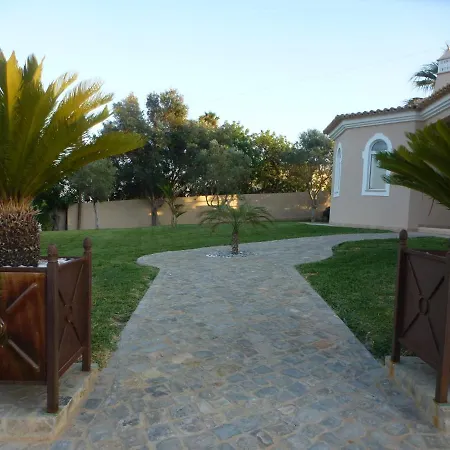 L'estaque Guest house Armacao de Pera